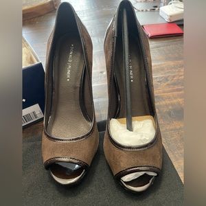 Donald Pilner M070 patent trim peep toe pump